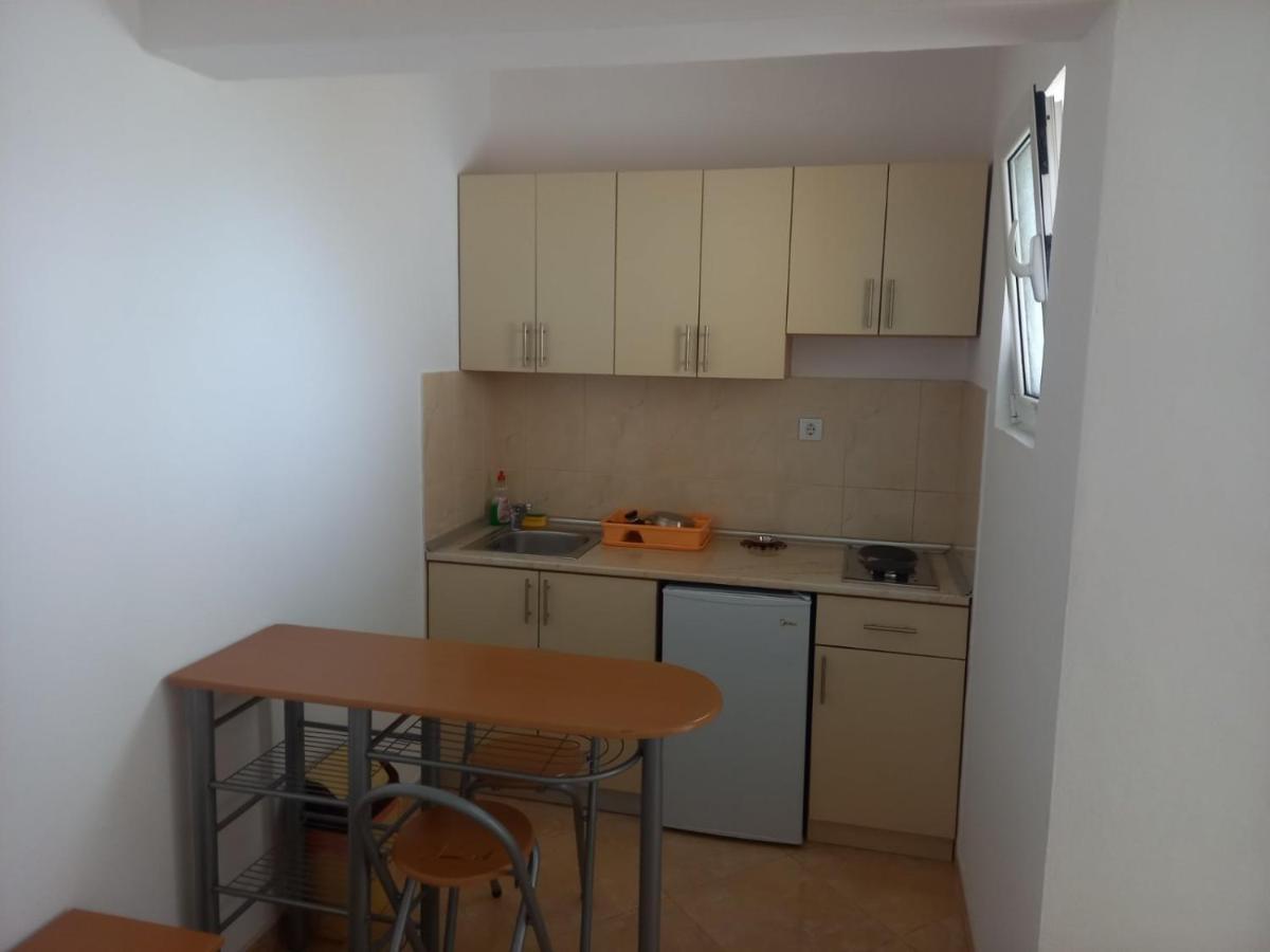 Apartments Percobic 苏托莫雷 外观 照片